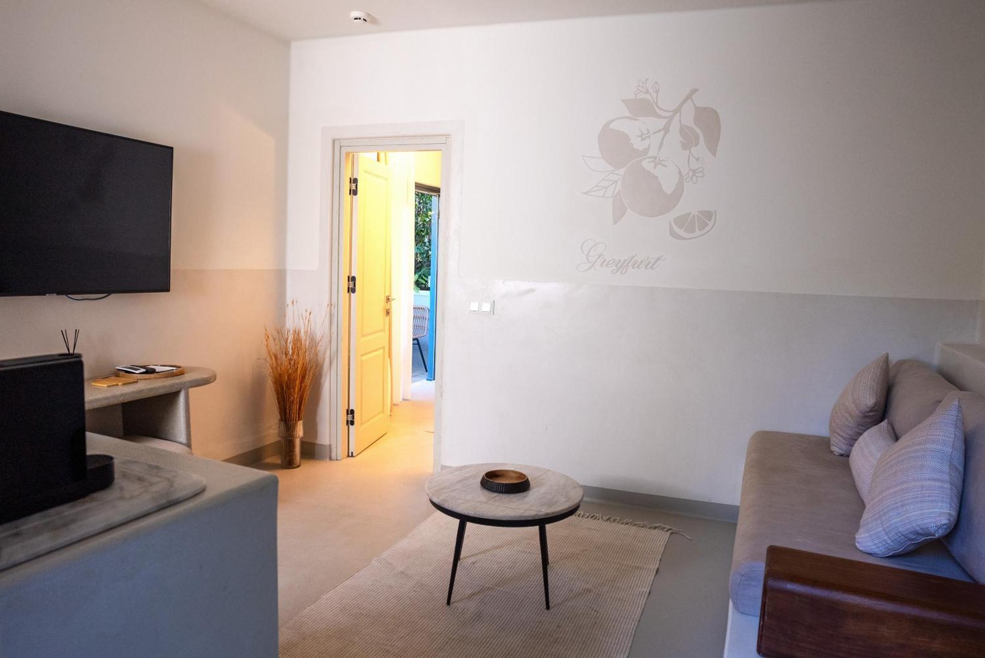 Pilos Suites Turunc Exteriér fotografie