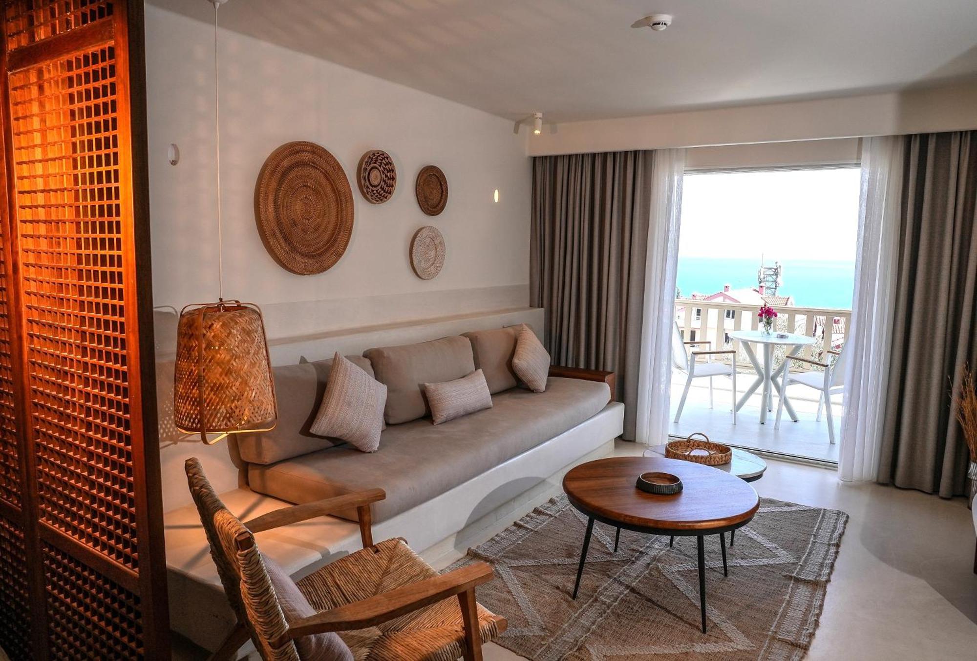 Pilos Suites Turunc Exteriér fotografie